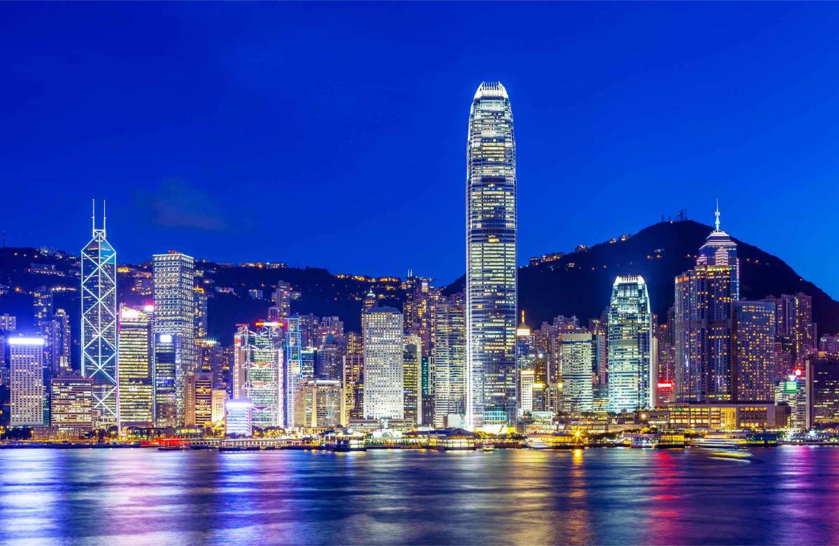 panoramic hong kong victoria peak skyline